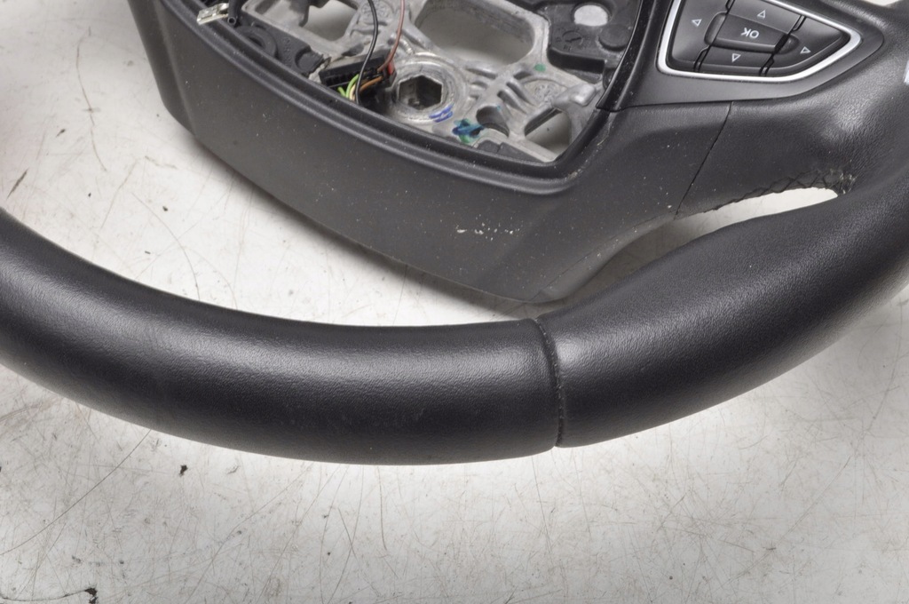 фото №7, Ford focus mk3 воздуховод кожаный многофункциональный