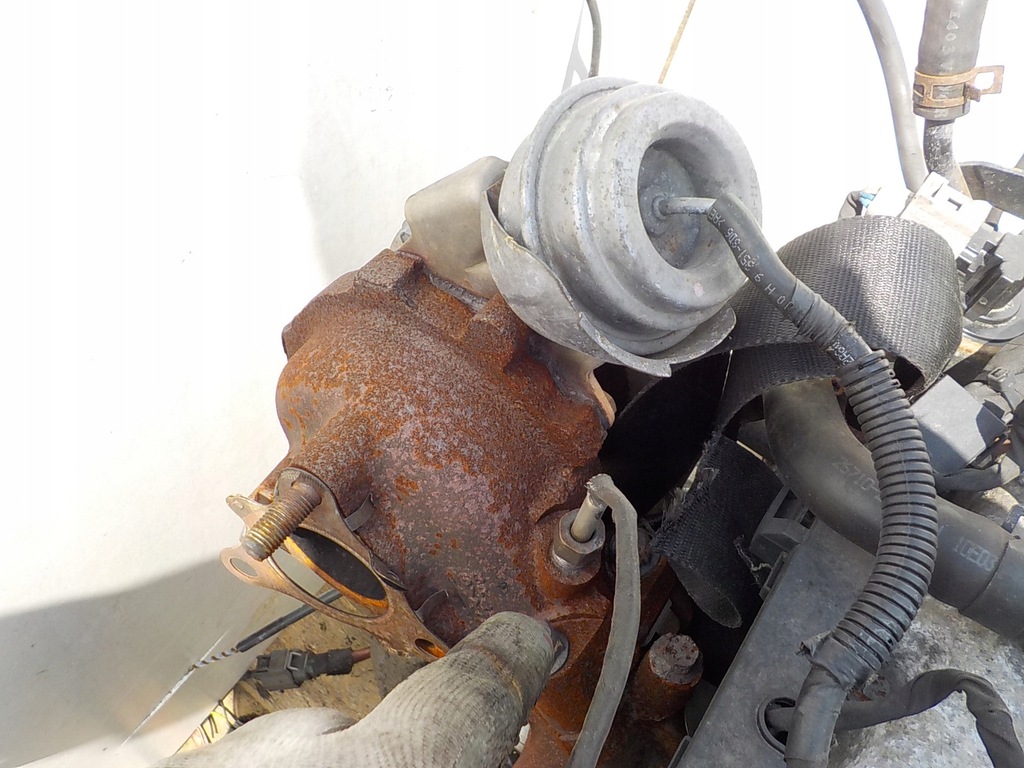 фото №12, Hyundai i30 10r 1.6 crdi 116km двигатель d4fb e5 kompletny