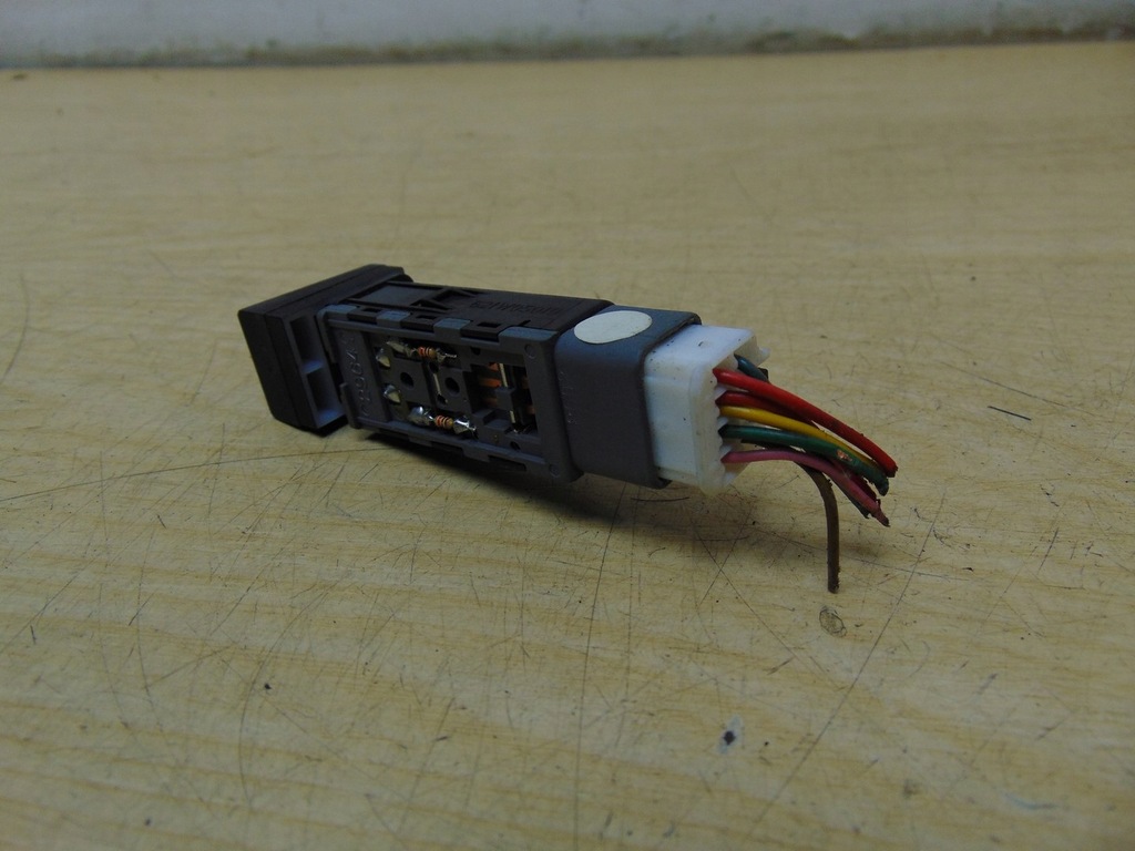 фото №6, Вимикач підігрів сидіння hyundai h1 2007