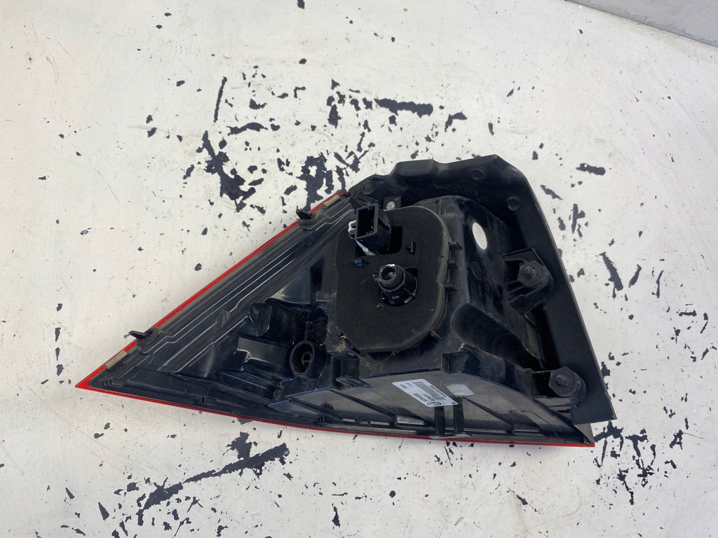 фото №12, Vw golf vii hb лампа правый задняя led 5g0945208