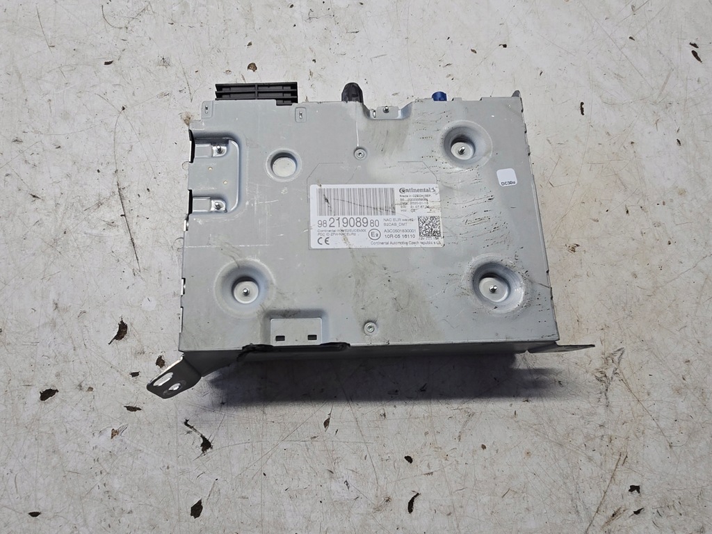 фото №1, Opel grandland x станция радио навигация 9821908980 радио