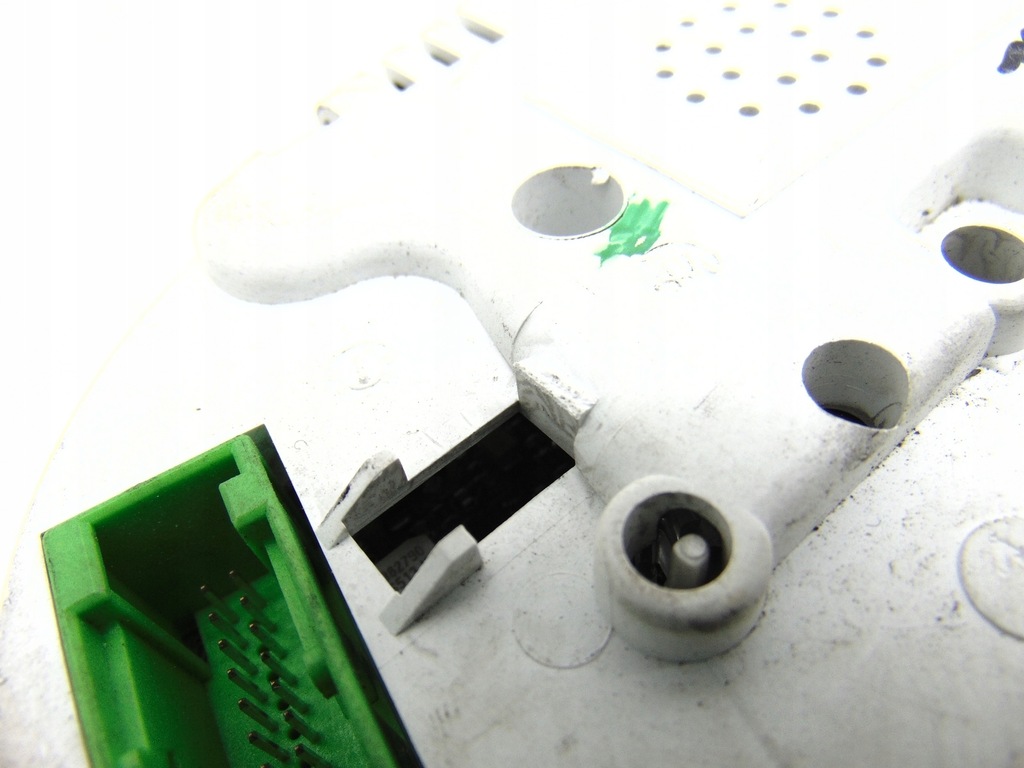 фото №7, Счетчик приборы 8l0920950e audi a3 8l 96-03 r