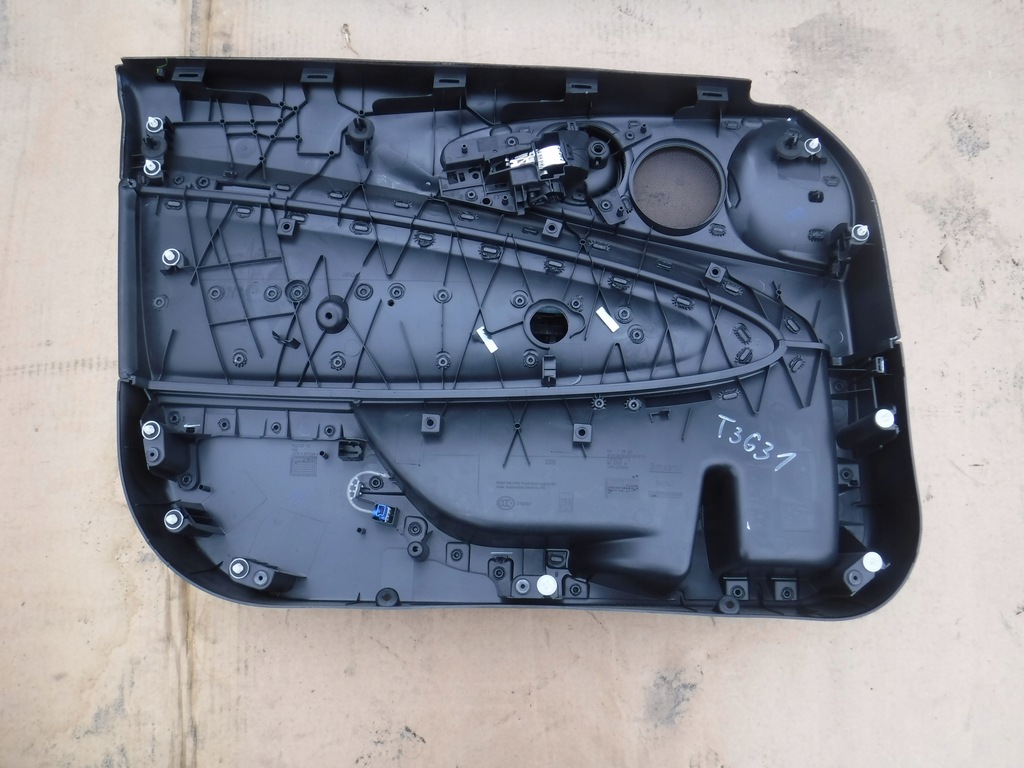 фото №6, Обшивка оббивка двері правий перед mini clubman f54 7360828