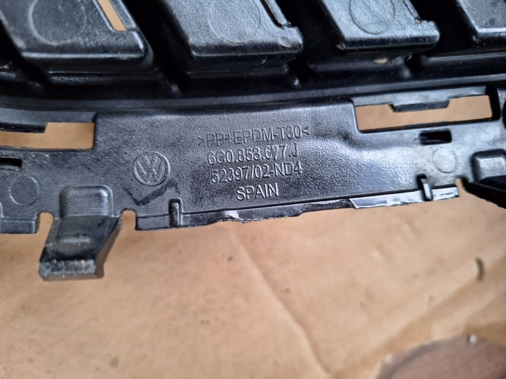 фото №8, Решётка бампера перед vw polo v r-line