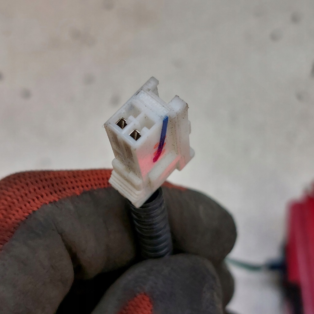 фото №8, Hyundai ix35 1,7crdi 2013 третий свет стоп 92700-2y0 с nowego автомобиля