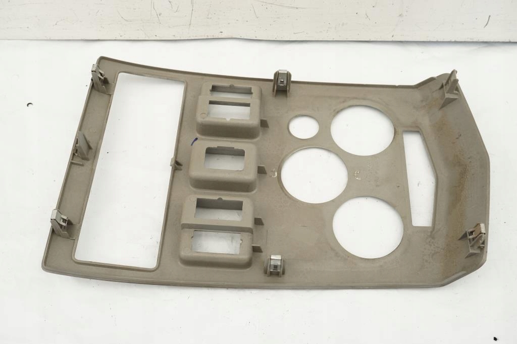 фото №4, Рамка радіо консолі dacia logan i mcv 8200739009