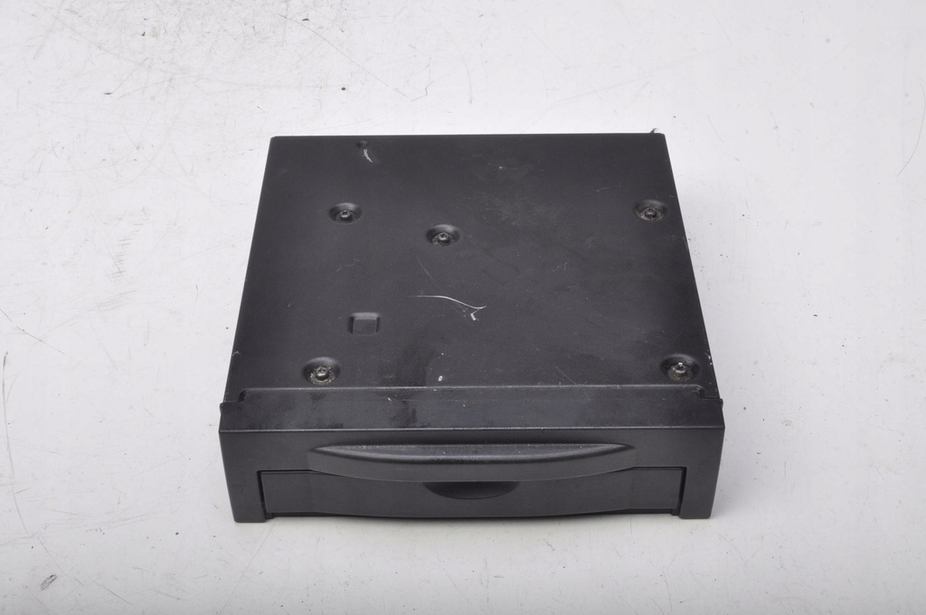 фото №1, Volvo xc90 чейнджер cd 31337203