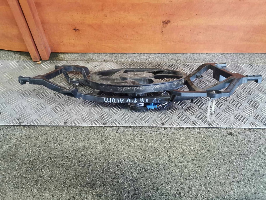 фото №2, Вентилятор радиатора renault clio iv 1.2 214810048r