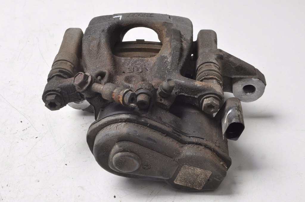 фото №1, Kadjar 1.3 tce lift суппорт тормозной левый задняя 20r