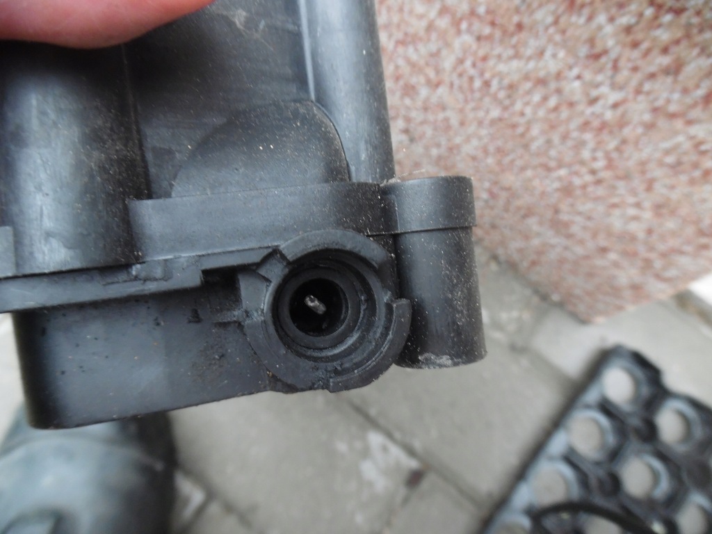 фото №3, Audi a4 a6 a8 3.0 tdi коллектор всасывающий 059129712t