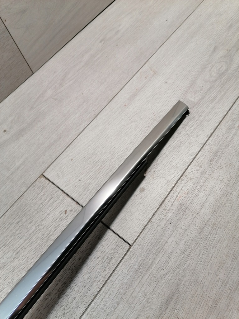 фото №5, Macan молдинг ущільнювач права 95b839478a