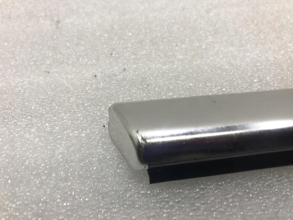 фото №7, Молдинг уплотнитель левый задняя opel astra j 13260071