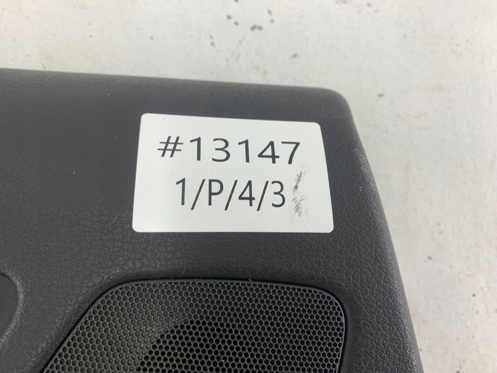 фото №8, Audi a4 b8 kombi обшивка двері лівий задня soul