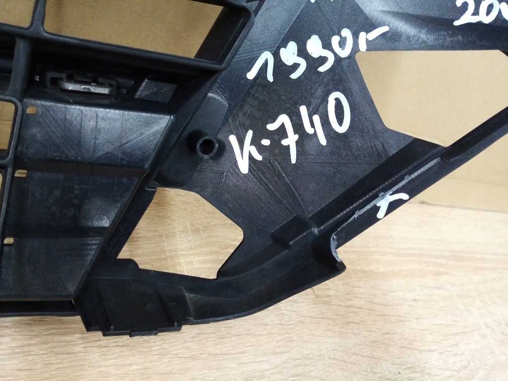 фото №12, Toyota land cruiser 200 v8 2016 2017- решётка радиатора решётка радиатора