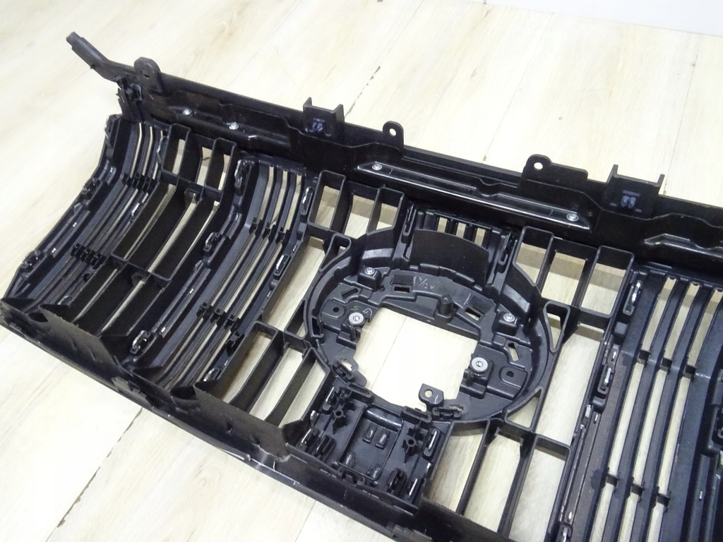 фото №9, Решётка радиатора решётка радиатора toyota land cruiser 150 lift 53111-60c10