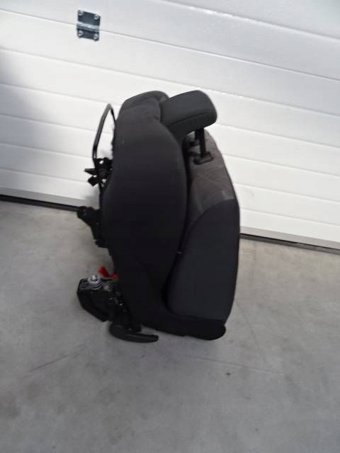 фото №4, Сиденье левый задняя renault scenic ii nr150