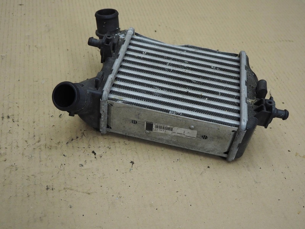 фото №8, Радиатор интеркулер fiat 500 abarth 887450000