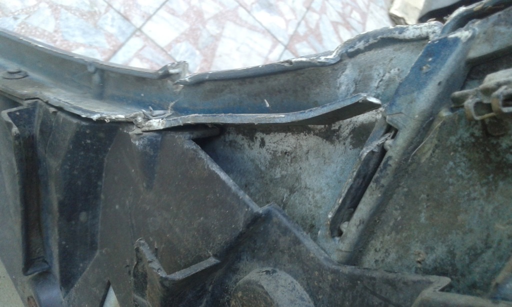 Бампер задний задний mercedes w203 седан a2038850825 Киев