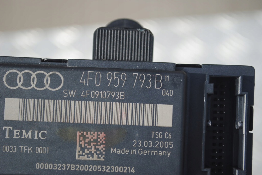 фото №5, Модуль двері audi оригінальний номер 4f0959793b