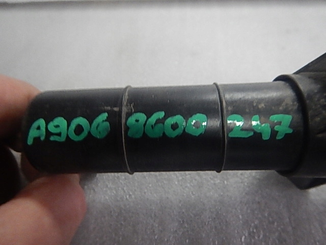 фото №3, Mercedes sprinter crafter омыватель фара