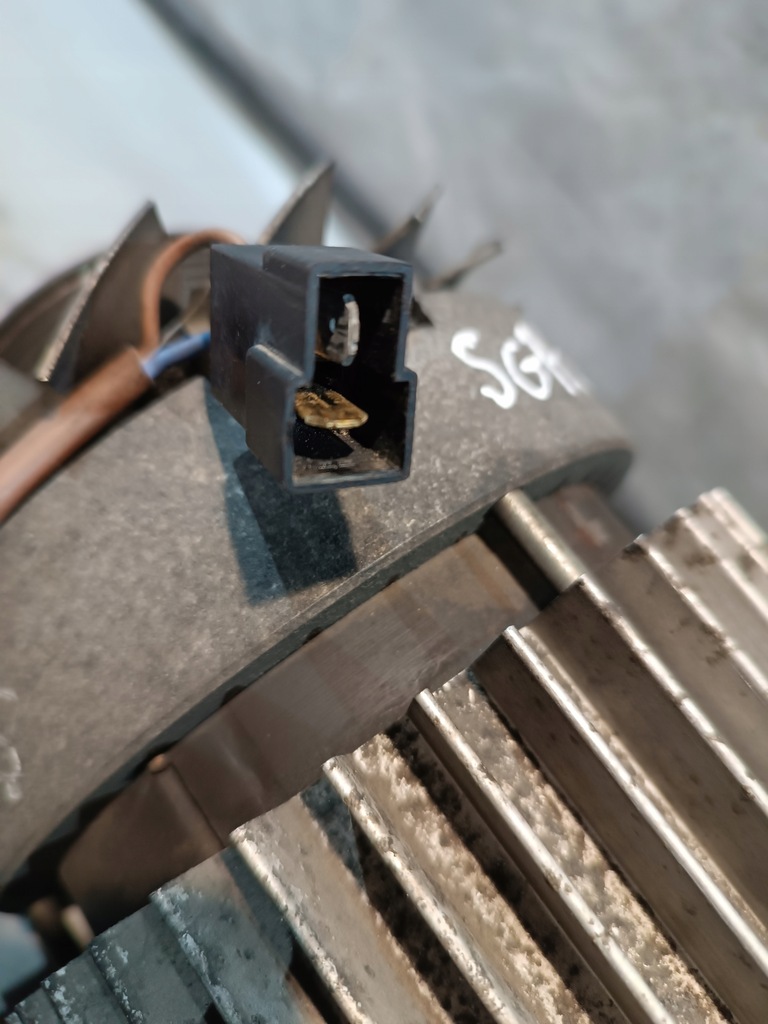 фото №4, Двигун кондиціонера webasto amk6105 11.213.042