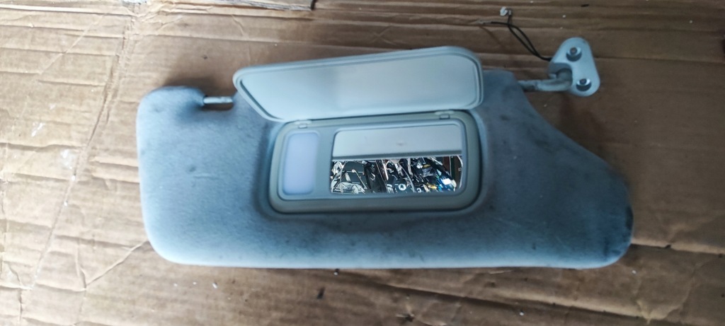 фото №1, Захист сонцезахисна права mercedes ml w163 козирок правий