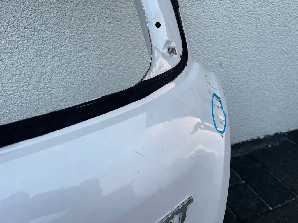 фото №7, Крышка багажника задняя задняя багажника suzuki swift mk7 iv 10-