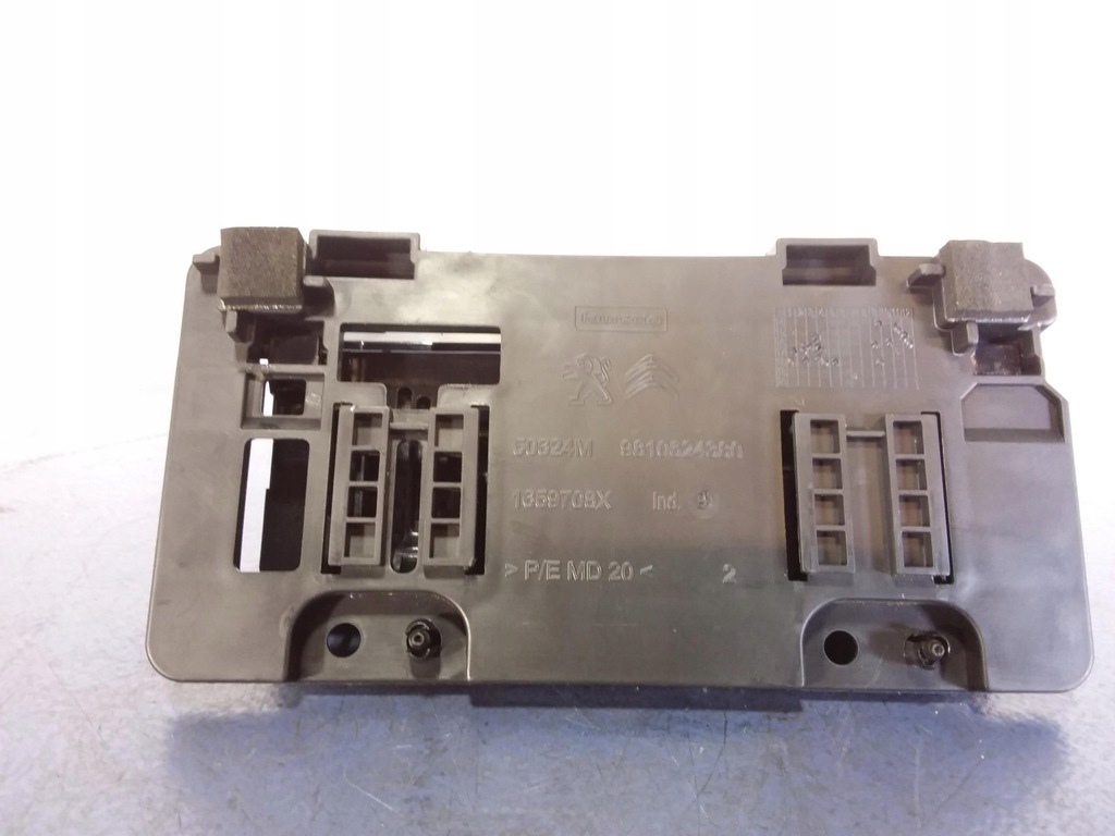 фото №4, Peugeot 2008 модуль радио 982826618000