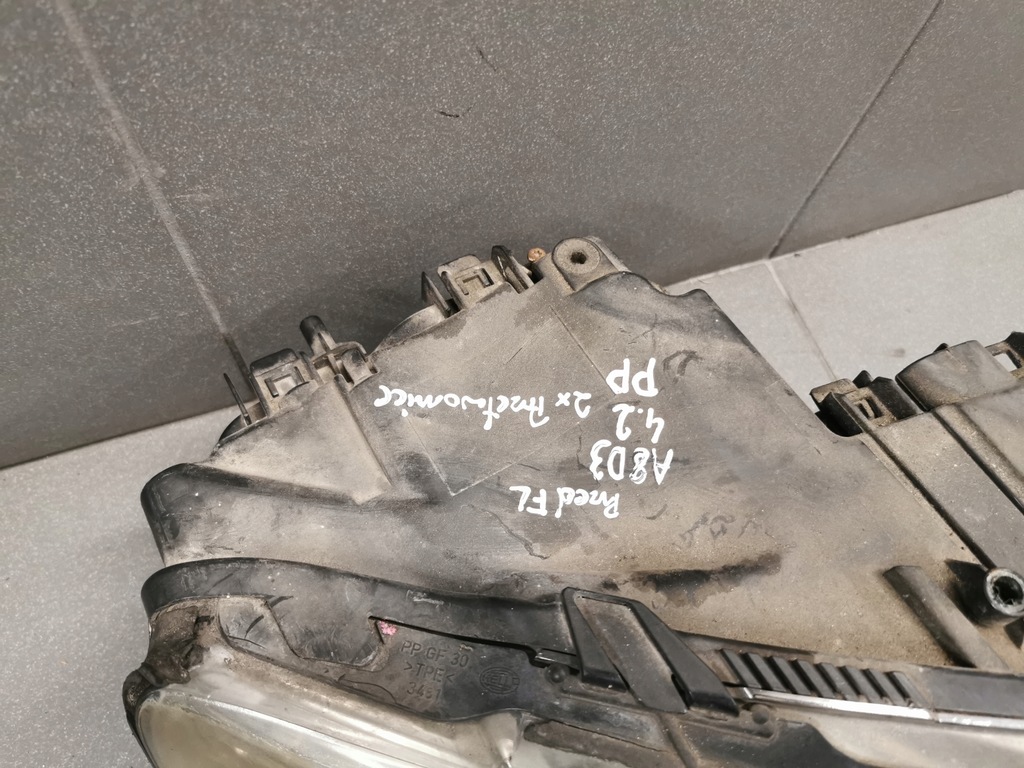 фото №7, Лампа правий перед audi a8 d3 przed liftem