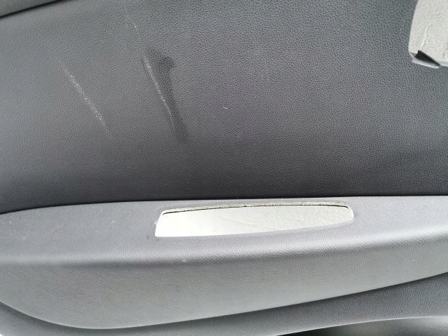 фото №4, Обшивка дверь левый задняя renault captur i 13-19 eu