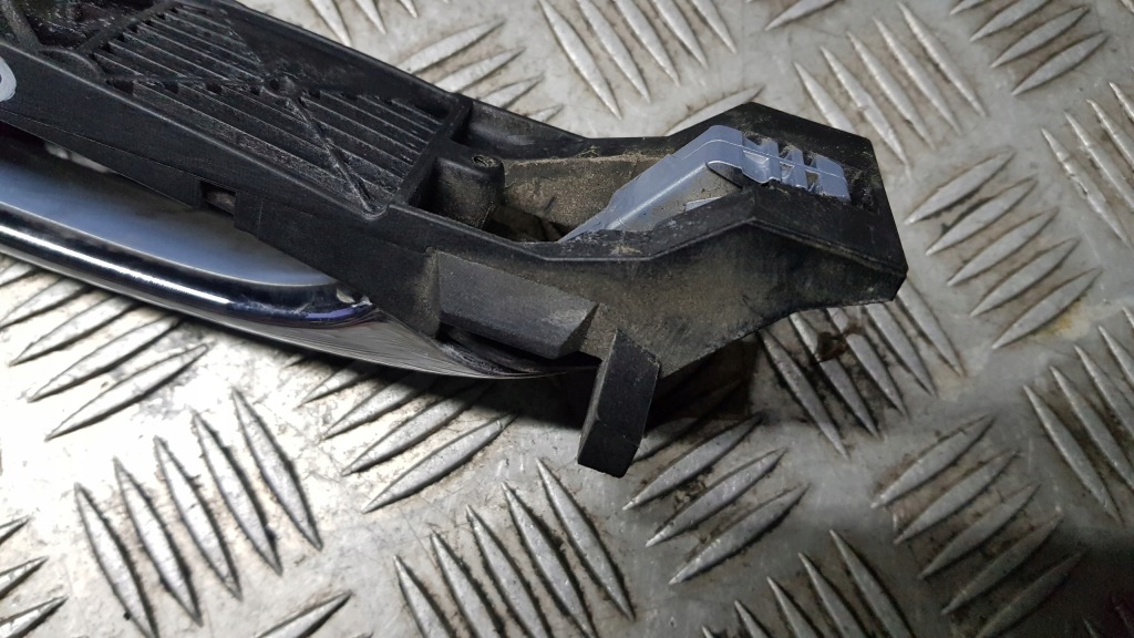 фото №13, Mercedes w220 ручка правая перед наружная