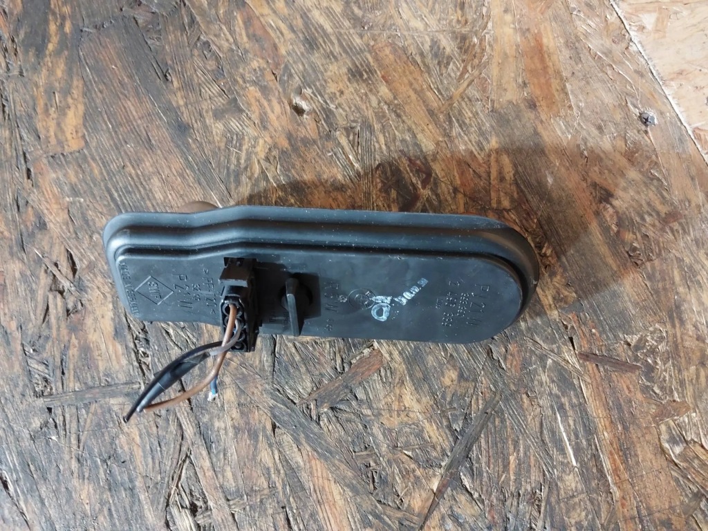 фото №9, Вкладиш лампи правий правої задня bmw e39 kombi 2496339