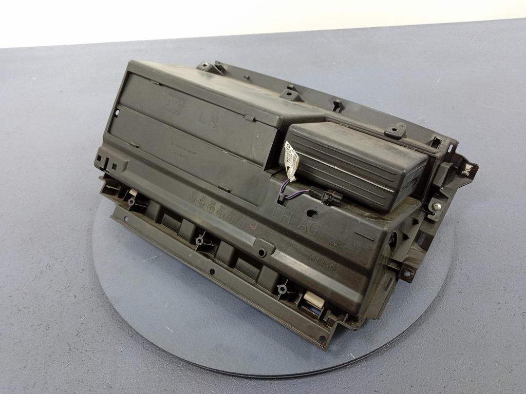 фото №7, Subaru legacy iv lift бардачок пасажира