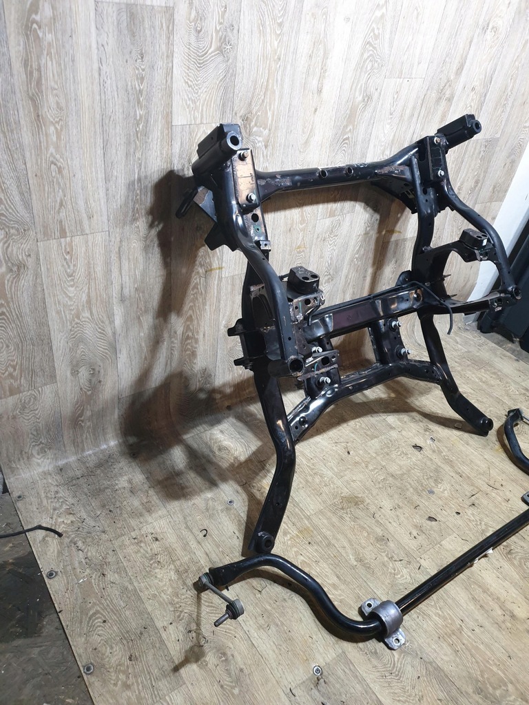 фото №3, Подрамник подрамник перед range rover velar jaguar f pace