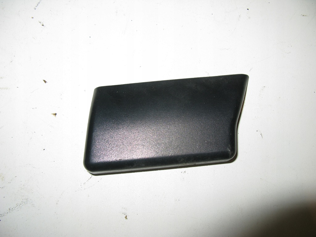 фото №1, Заглушка защита обшивка стойка a4 b6 8e0853589 левая