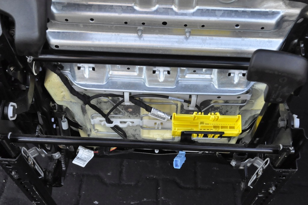 фото №13, Bmw f30 lift переходник салона сиденья заднее сиденье anglik