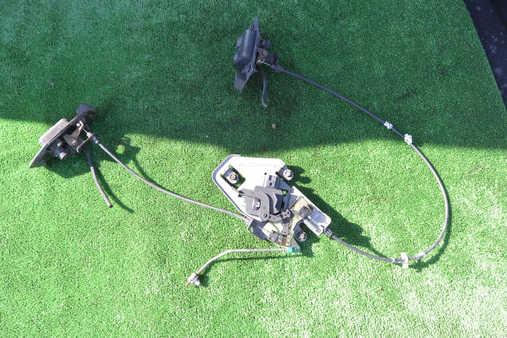 фото №1, Замок крышки багажника jeep grand cherokee wj