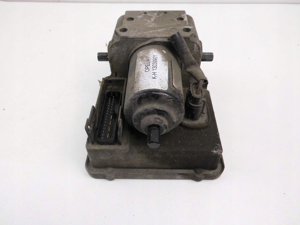 фото №1, Opel vectra b насос блок abs 13039901