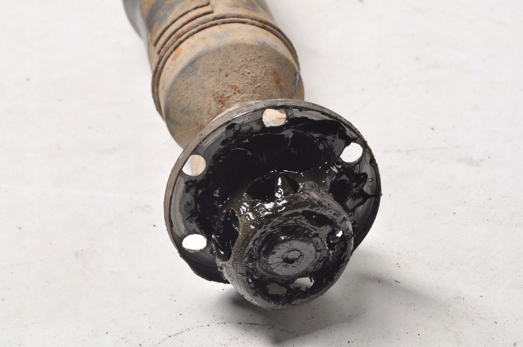 фото №11, Volvo xc70 2.4 d5 awd 185km wał привідний 30759971