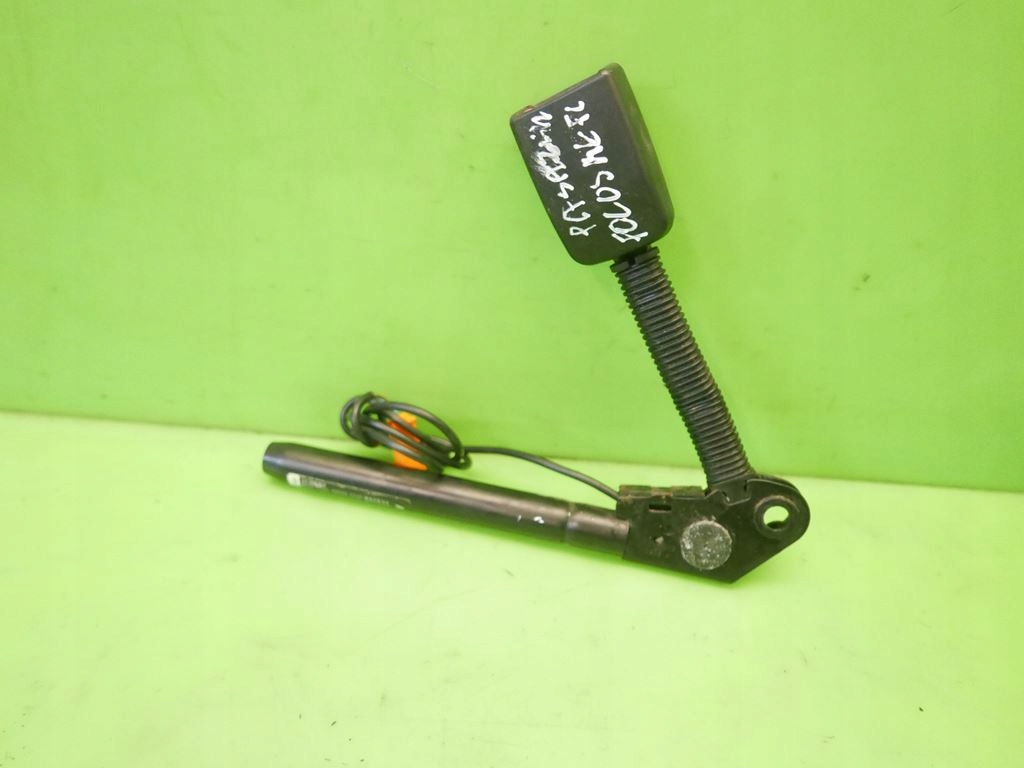 Купить Замок натяжитель поперечина правое  перед ford focus mk1