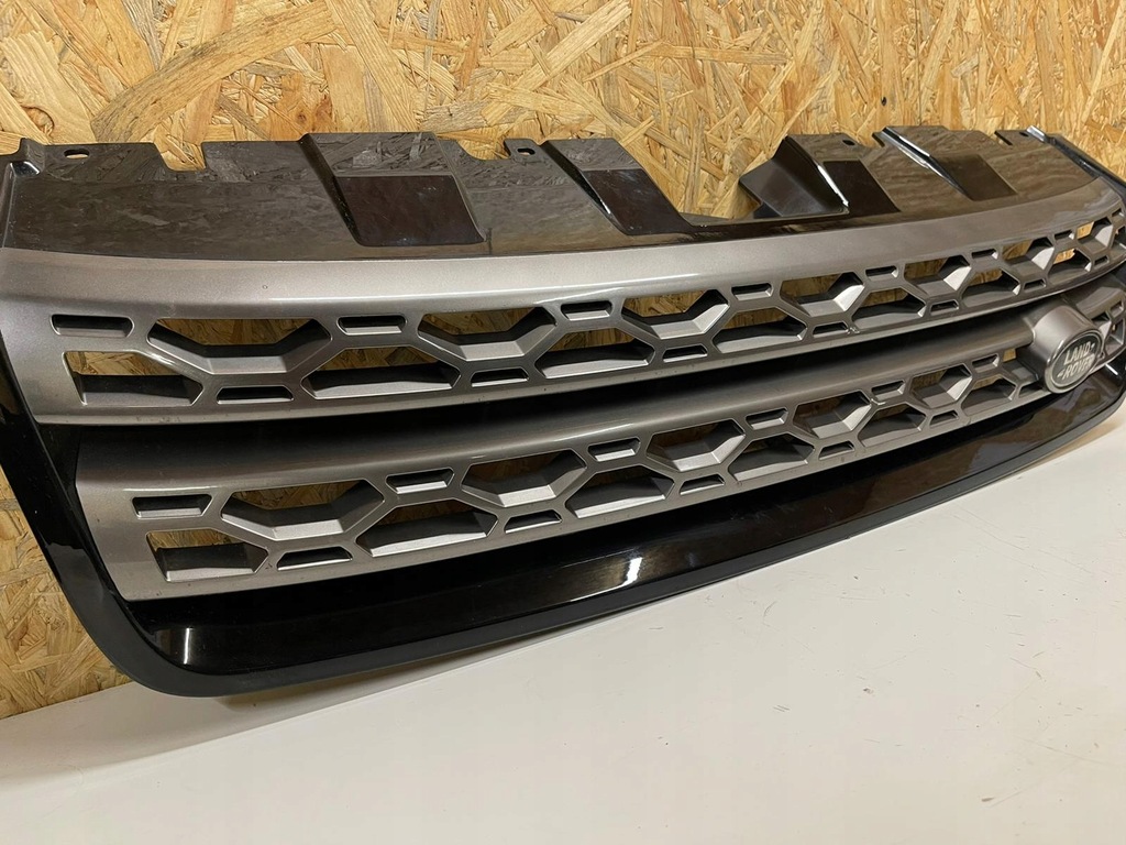 фото №14, Решітка радіатора бампера перед land rover discovery sport lr097949