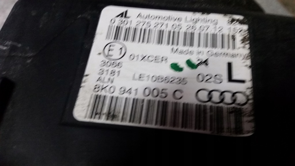 Audi a4 b8 рестайлинг  фара передняя левая +правый  ксенон led оригинал европа cała с Разборки