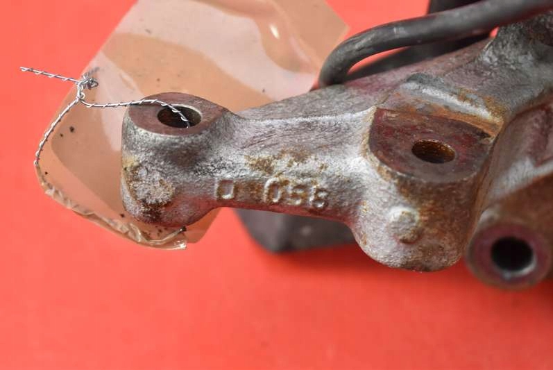 фото №7, Поворотний кулак права перед alfa romeo gtv 2.0 16v 95r