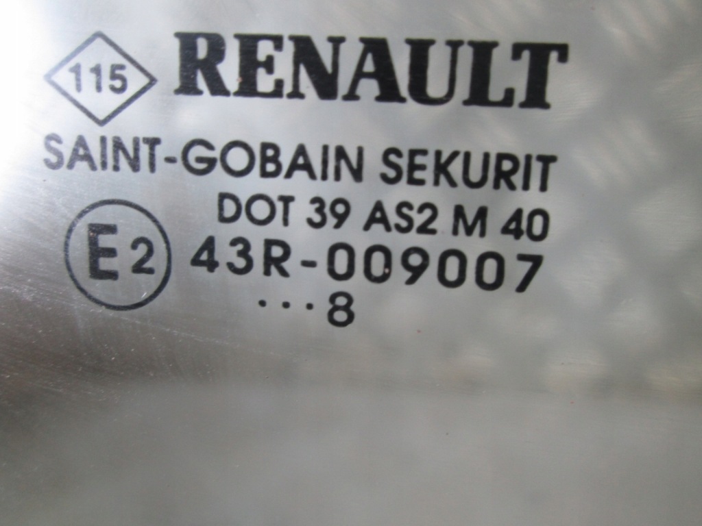 фото №3, Скло двері права правий перед передня renault clio iii 3d 3 двері