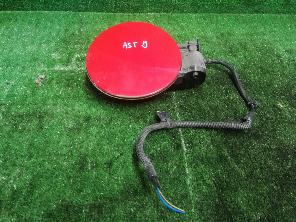 фото №1, Opel astra j gtc кришка заливної пального