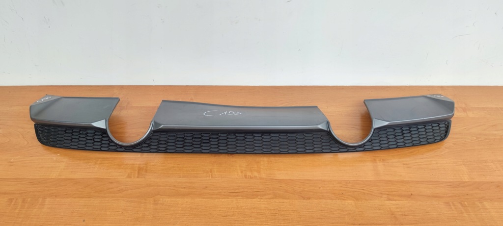 фото №1, Audi tt s-line 8s0 спойлер бампера задня молдинг dół