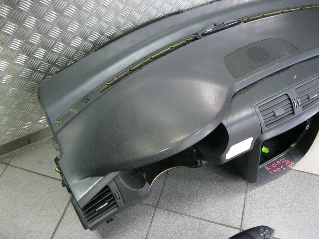 фото №8, Приборная панель консоль подушка безопасности mercedes r-klasa w251