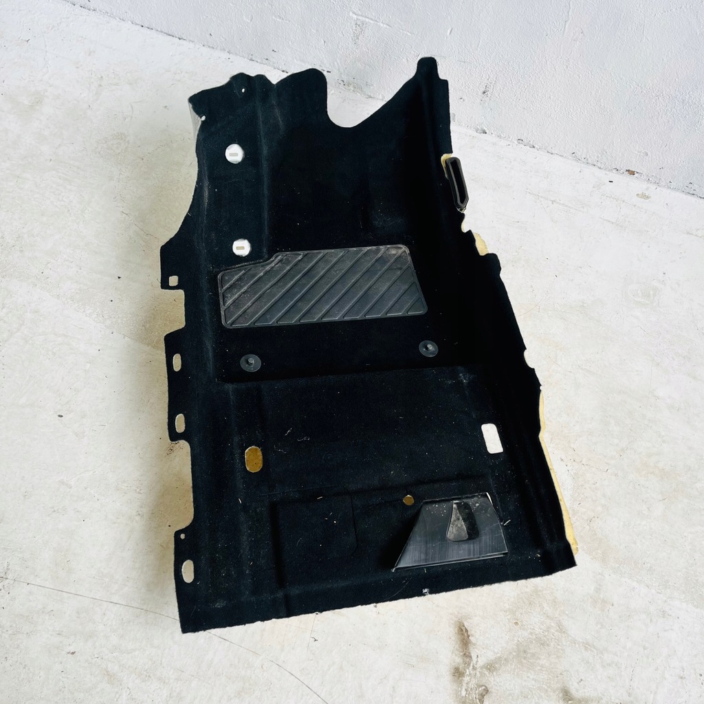 фото №1, Обшивка пол правый левый перед citroen ds7