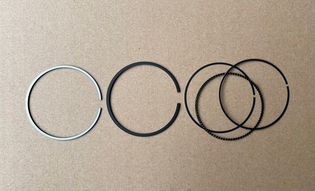 Купити Кільця поршневі renault clio captur 1.2tce 1.2 h5f nissan hra2ddt std