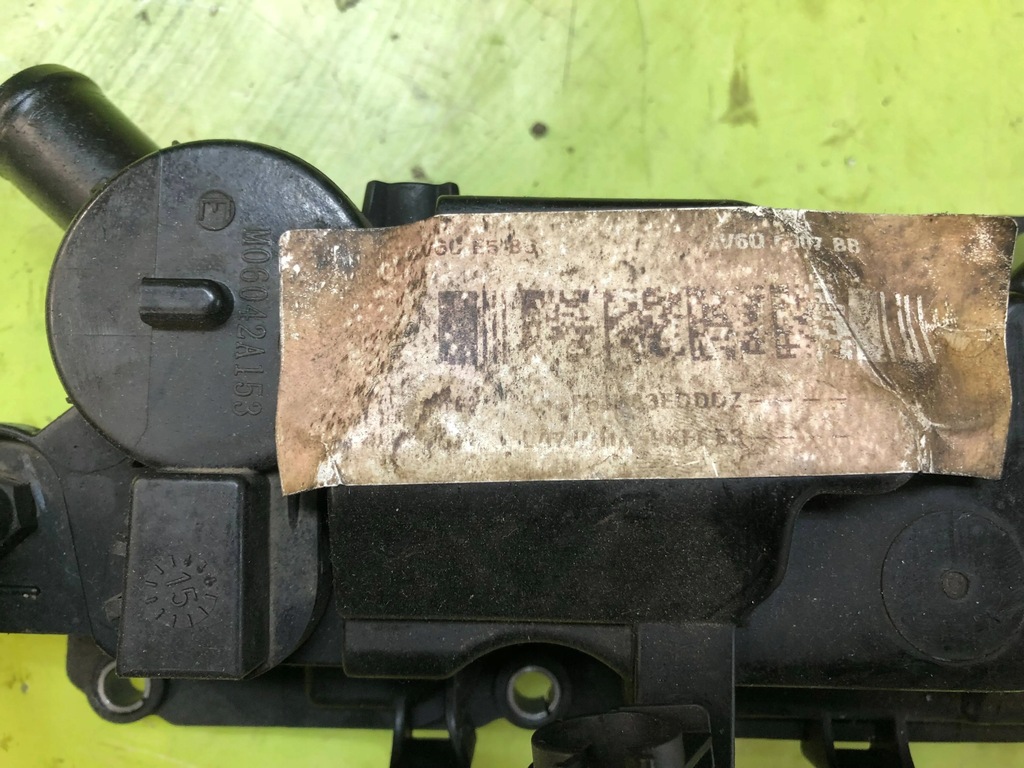 фото №6, Ford focus 2013 крышки клапанов